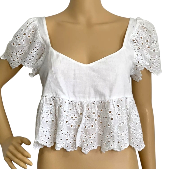 NWOT AEO White White Eyelet Embroidered Babydoll Ruffle Crop Top ✨🌴 - Picture 9 of 10